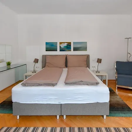 Alter Platz Apartman