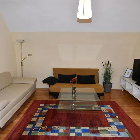 Alter Platz Apartman Klagenfurt am Woerthersee