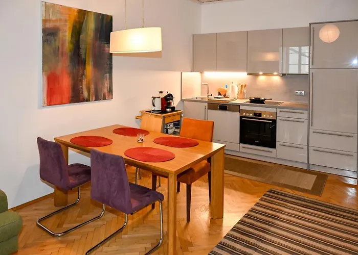 Alter Platz דירה